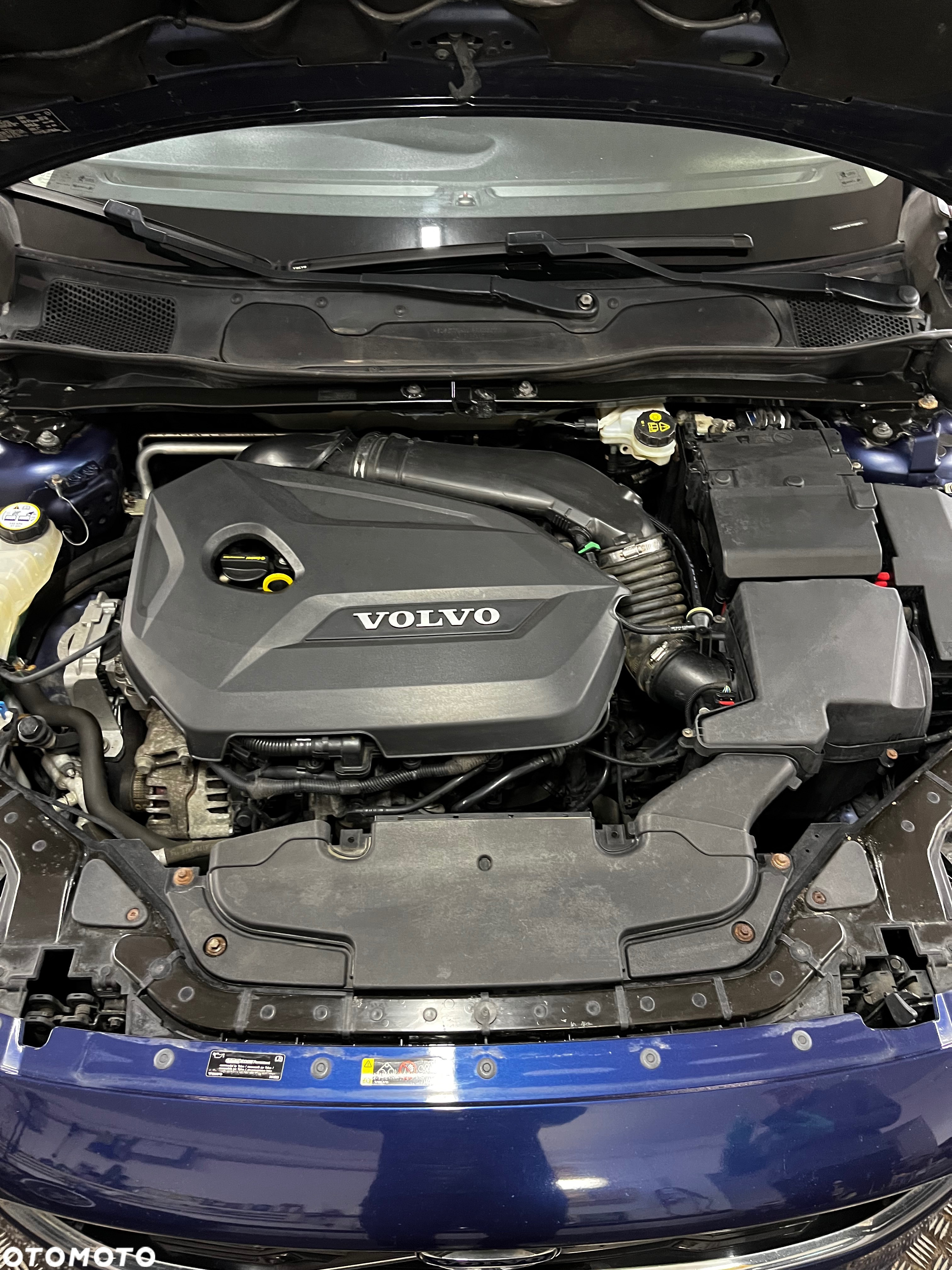 Volvo V40 T3 Ocean Race - 14