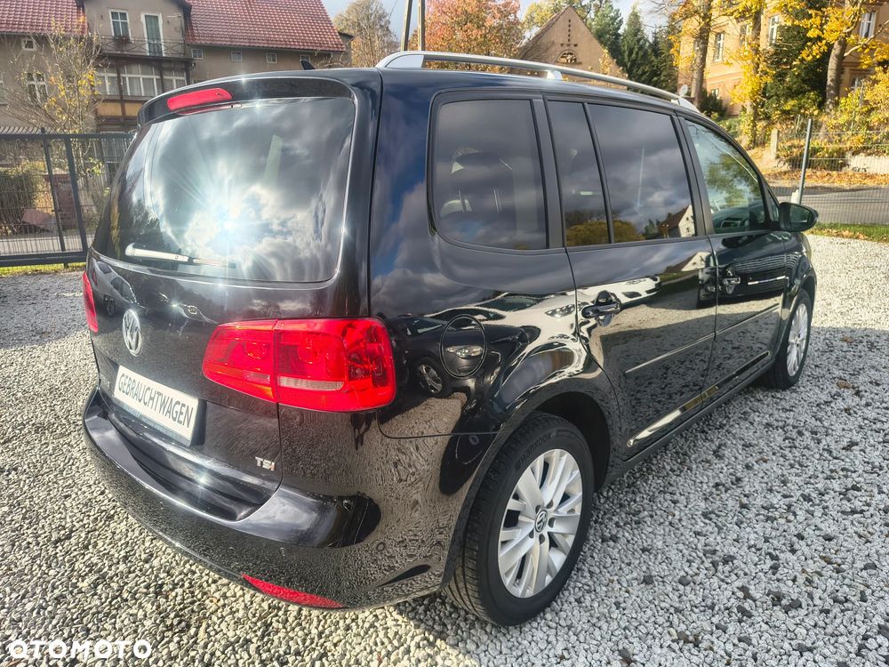 Volkswagen Touran 2013 photo 5