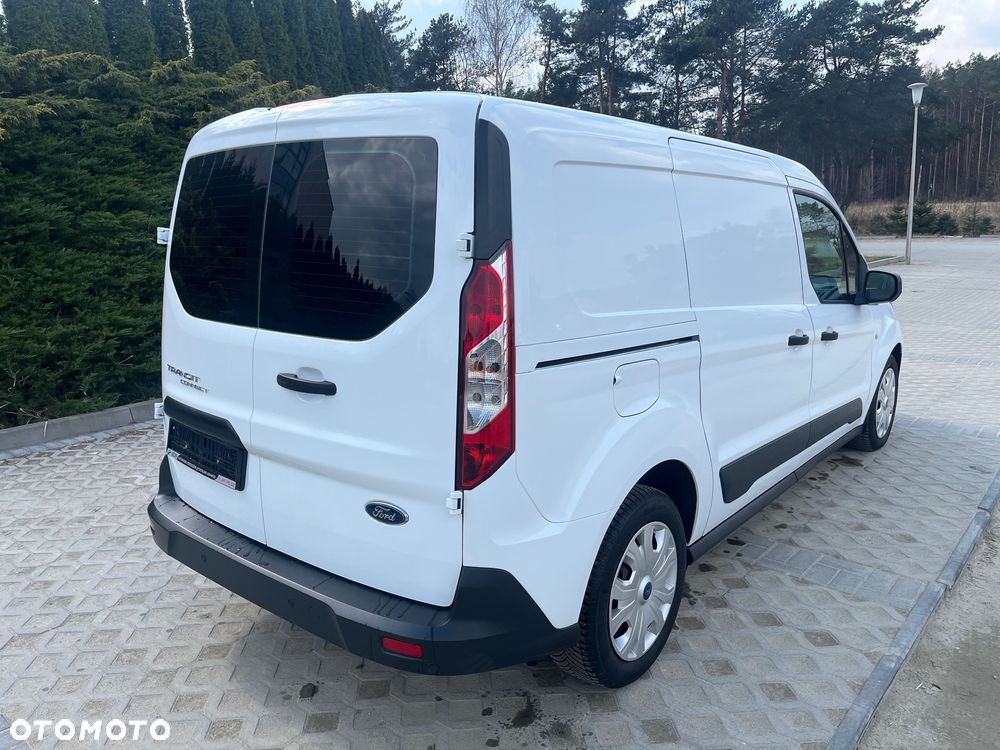 Ford Transit Connect - 11