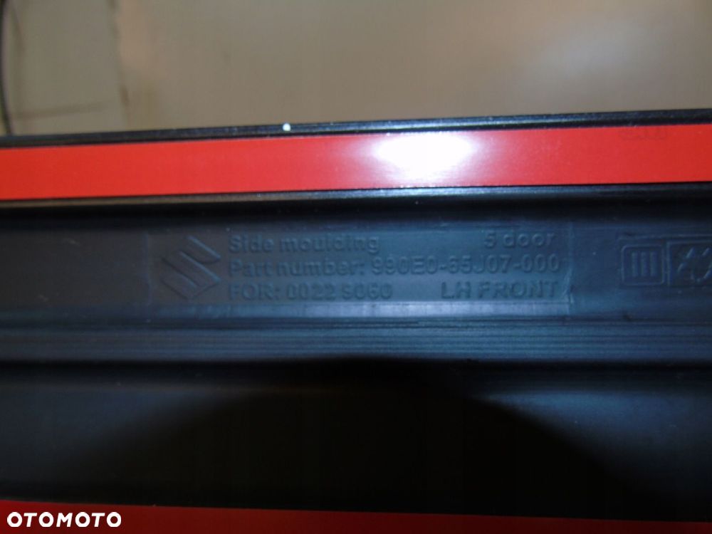Suzuki Grand Vitara II listwa na drzwi 9060990E0-65J07 - 3