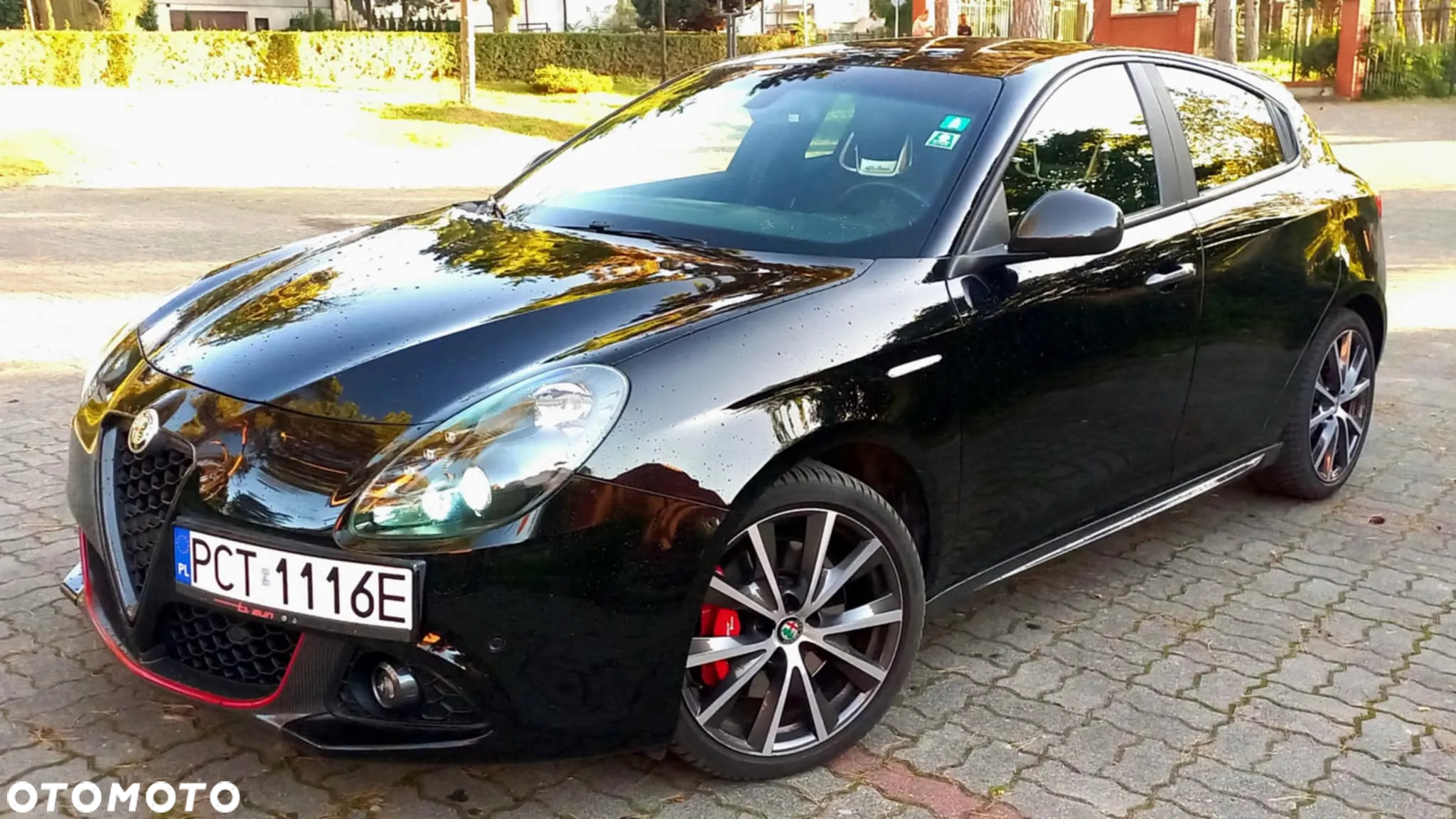 Alfa Romeo Giulietta 1750 TBi Veloce TCT - 2