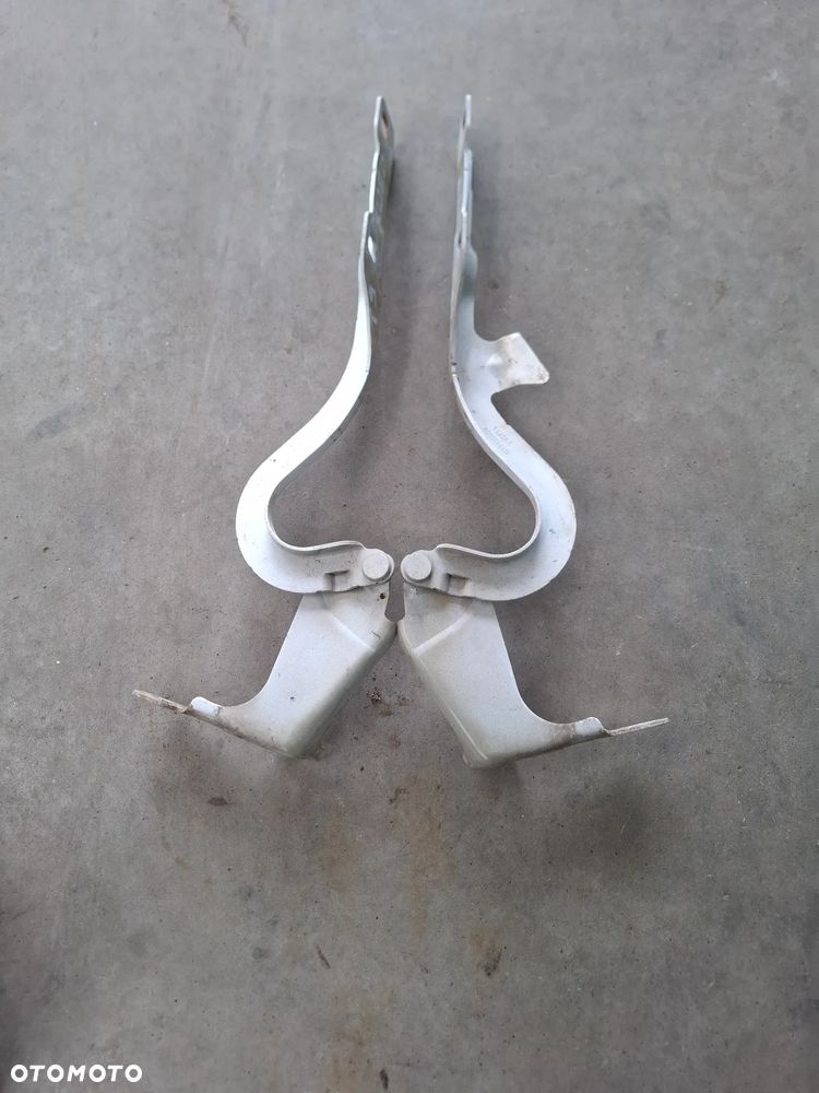 Peugeot 308 T9 zawiasy maski KWED  9677784800/9677784900 - 2