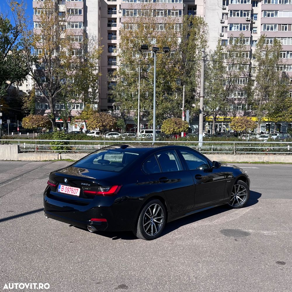 BMW Seria 3 320e Aut. Sport Line - 12