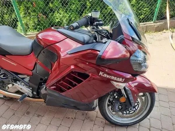 Kawasaki GTR - 19