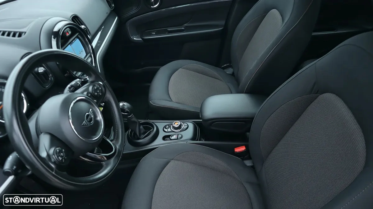 MINI Countryman Cooper SE ALL4 Auto - 19
