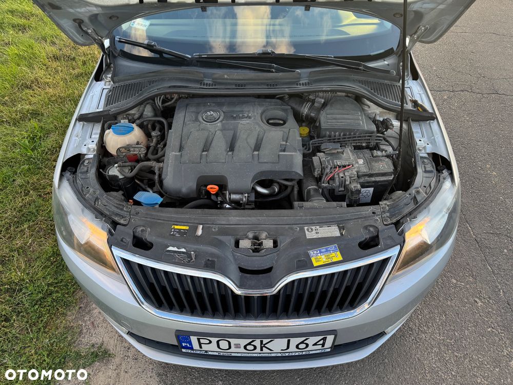 Skoda RAPID 1.6 TDI DPF Edition - 8