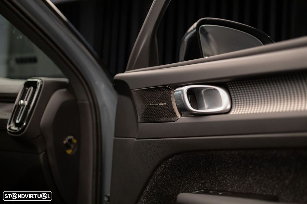 Volvo XC 40 P8 AWD Recharge RDesign - 25