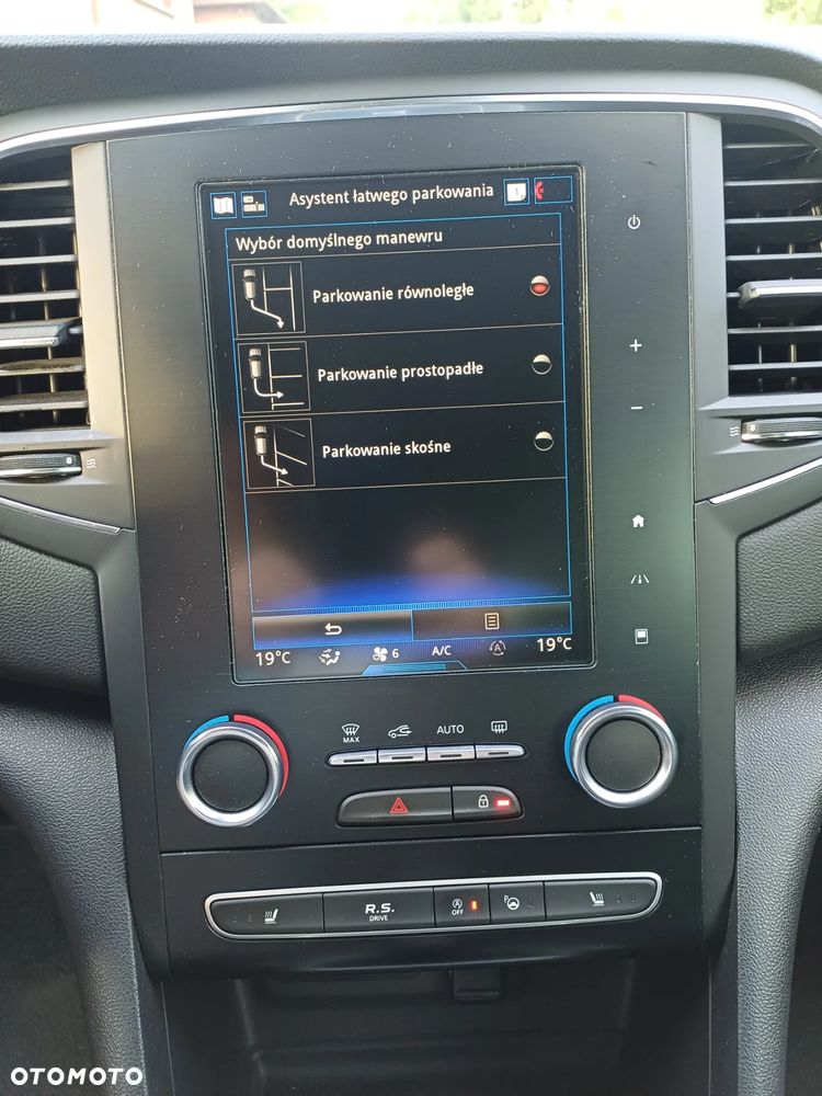 Renault Megane 1.6 TCe GT EDC - 13