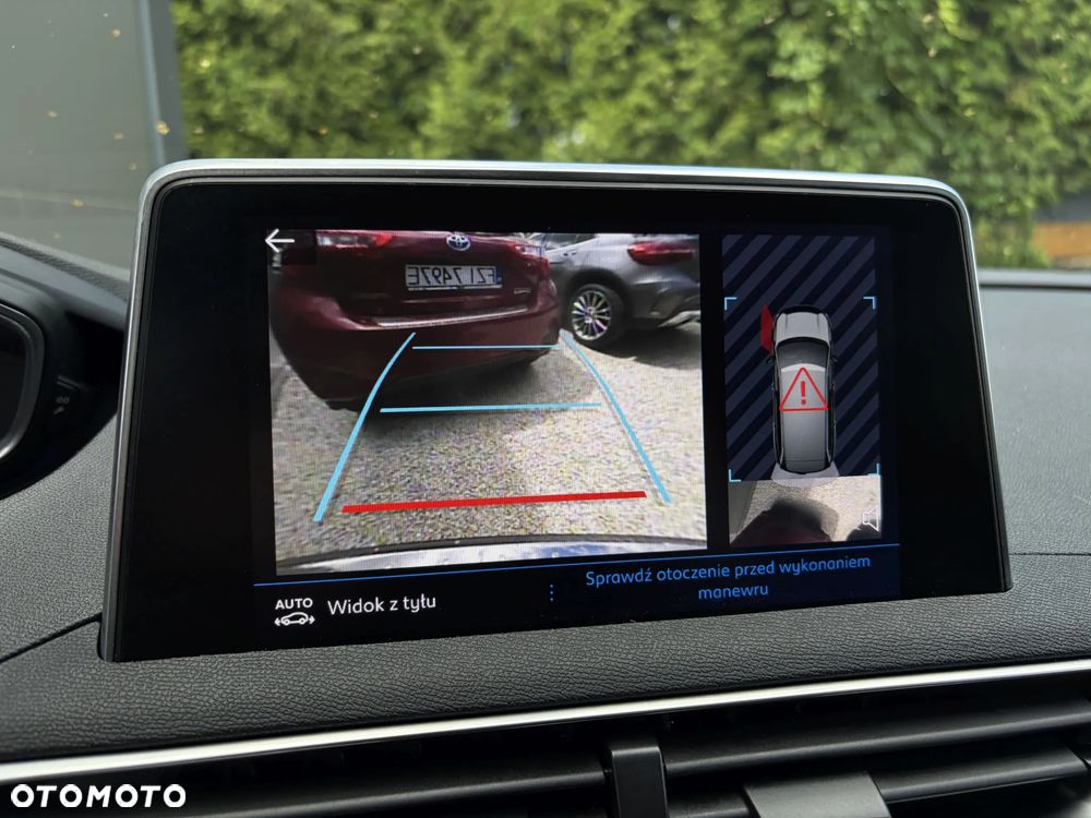 Peugeot 5008 1.6 PureTech Allure S&S EAT8 - 28