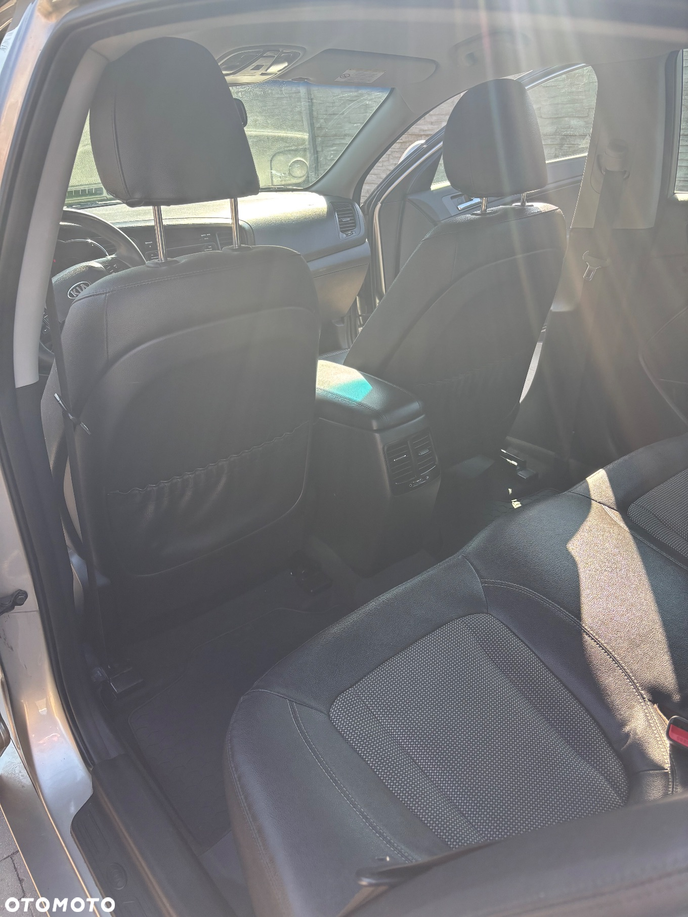 Kia Optima 1.7 CRDi L - 6