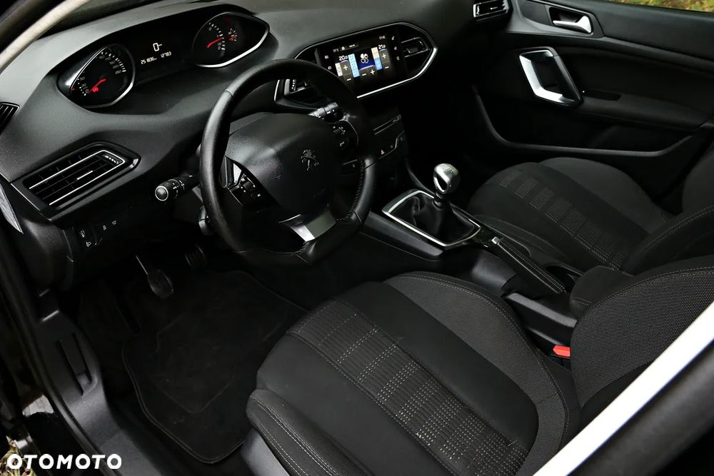 Peugeot 308 1.6 BlueHDi Business Line S&S - 6