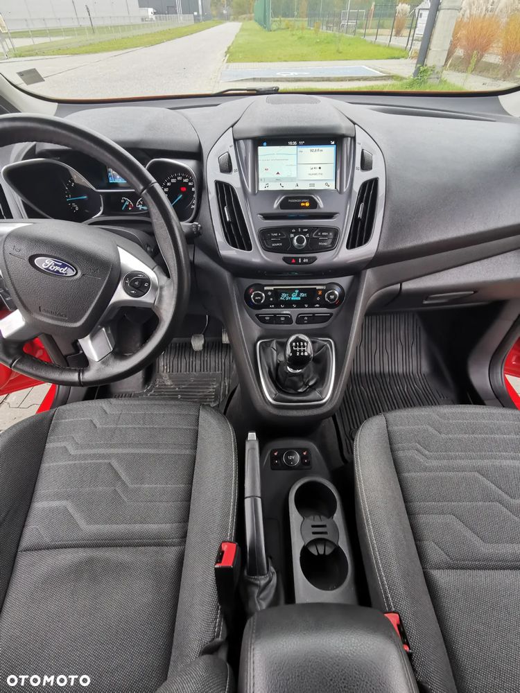 Ford Tourneo Connect Grand - 14