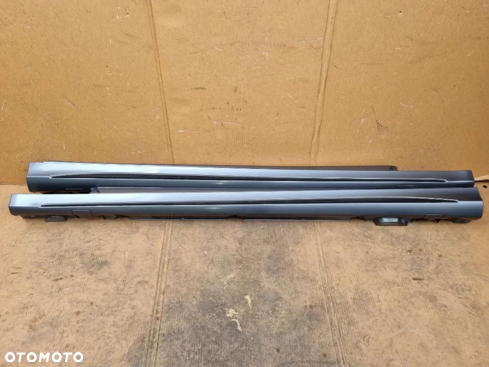 MERCEDES W205 AMG CARBON LISTWY PROGOWE KOMPLET L+P