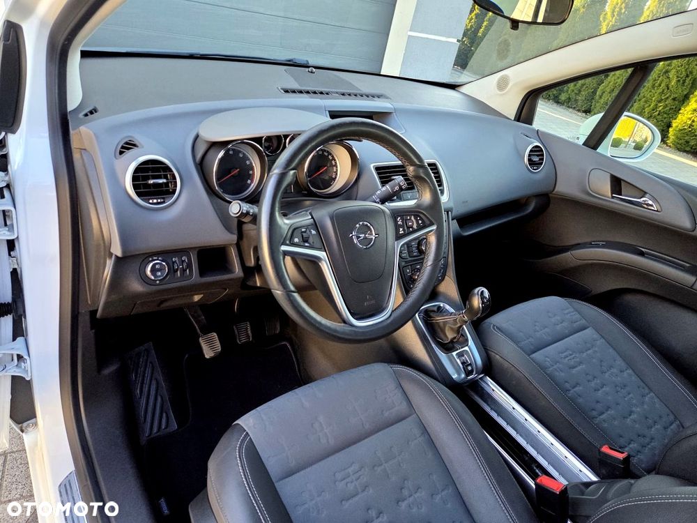 Opel Meriva - 15