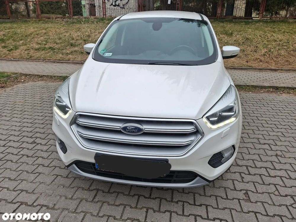 Ford Kuga 2.0 TDCi 4x4 Titanium - 11
