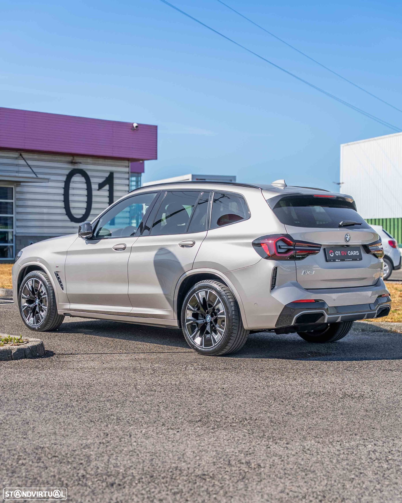 BMW iX3 M Sport Impressive - 3