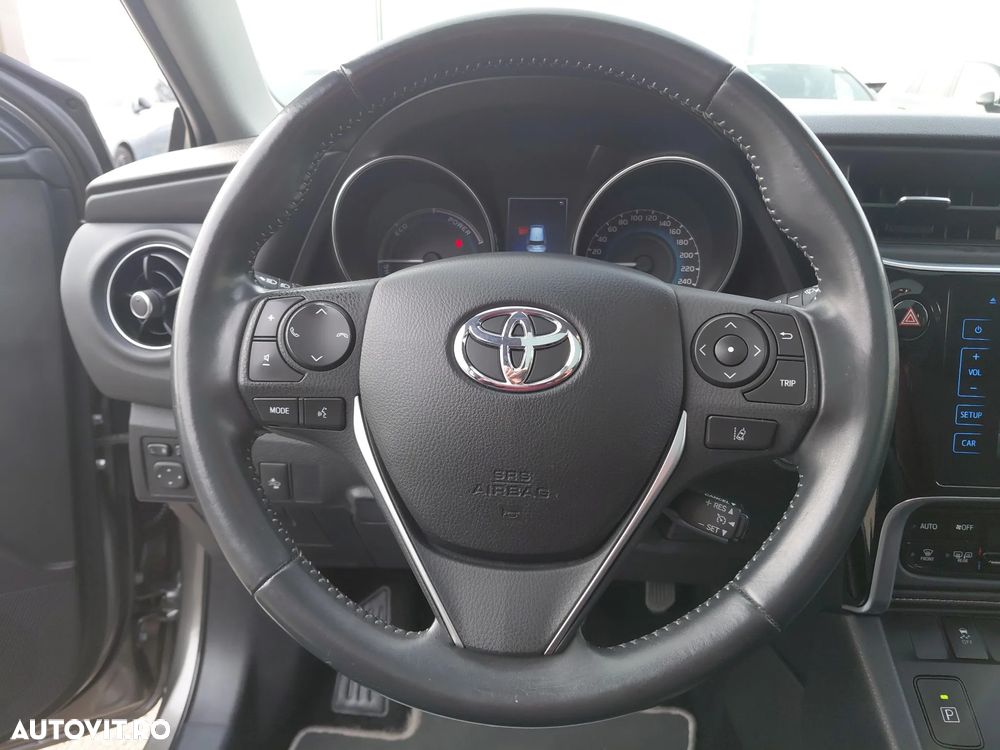 Toyota Auris 1.8 VVT-i Automatik Design Edition - 21