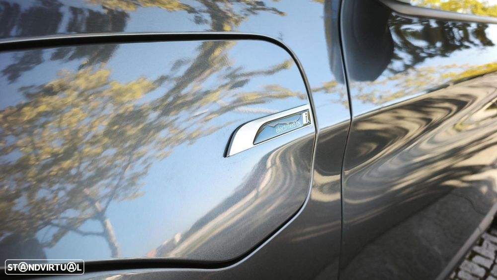 BMW X1 xDrive25e M Sport - 15