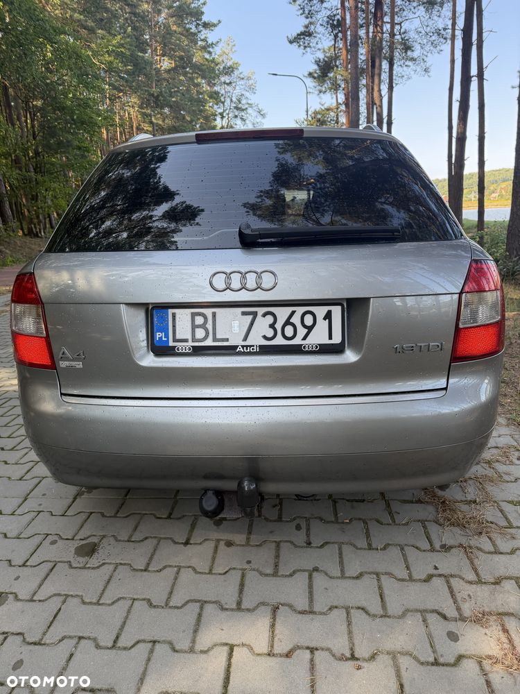 Audi A4 Avant - 3