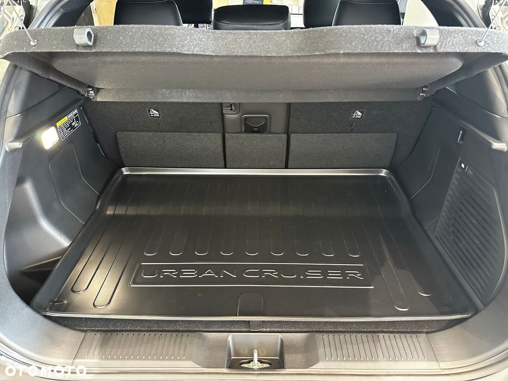Toyota Urban Cruiser - 4
