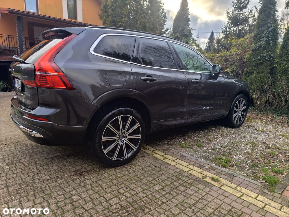 Volvo XC 60 B5 D AWD Geartronic Momentum - 35