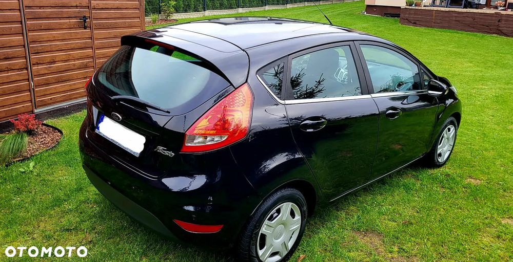 Ford Fiesta 1.25 Titanium EU5 - 20
