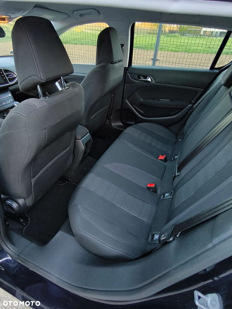Peugeot 308 82 VTi Active - 9