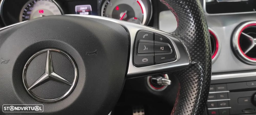 Mercedes-Benz CLA 180 - 36