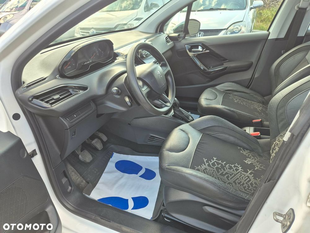 Peugeot 208 1.4 HDi Business Line - 21