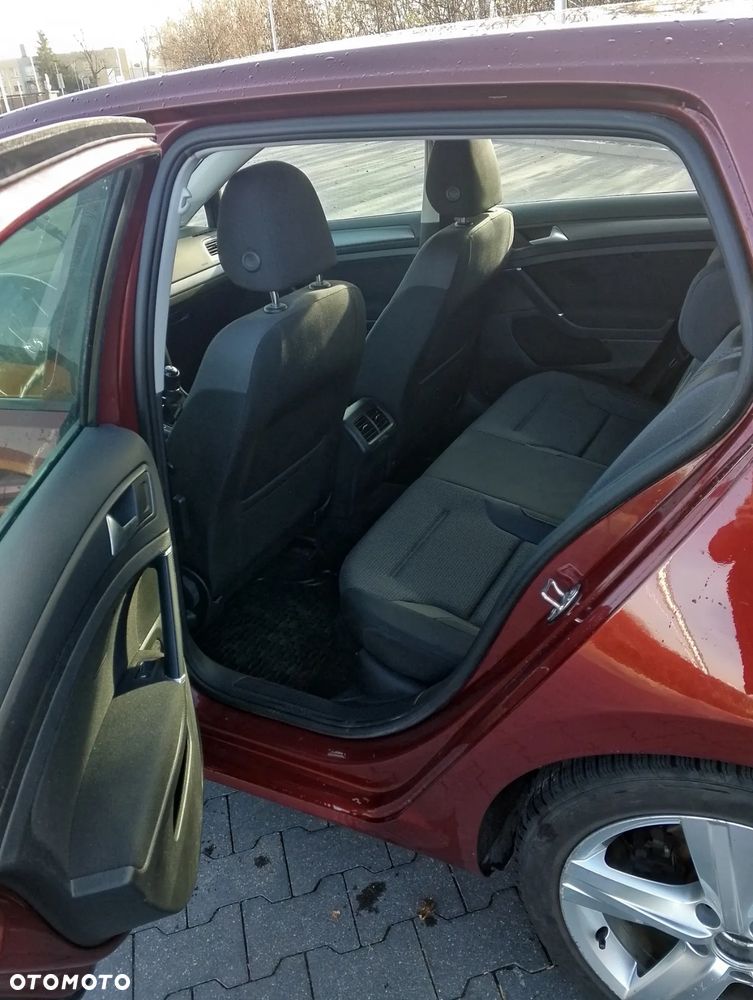 Volkswagen Golf - 14