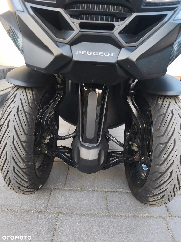 Peugeot Metropolis - 29