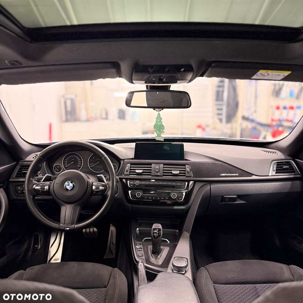 BMW 3GT 320i M Sport - 20