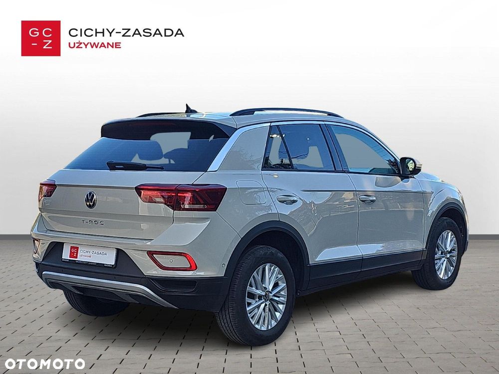 Volkswagen T-Roc - 5