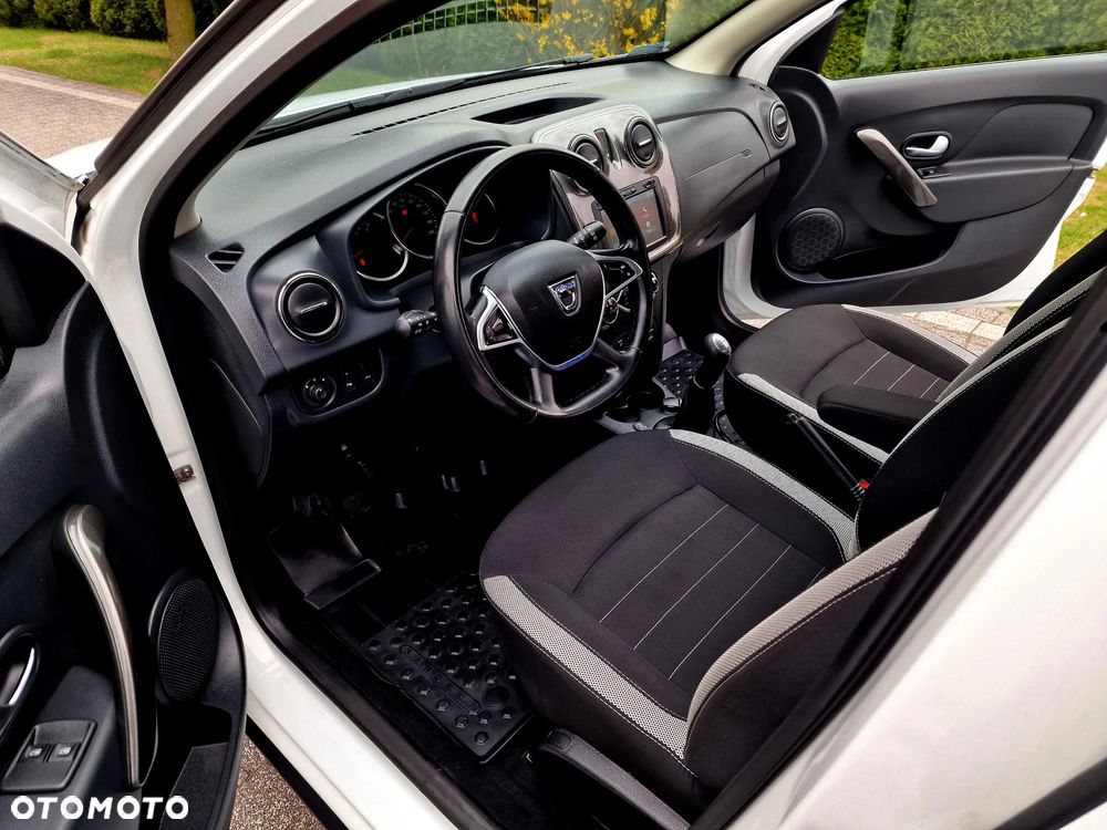 Dacia Sandero Stepway 0.9 TCe Laureate S&S - 13