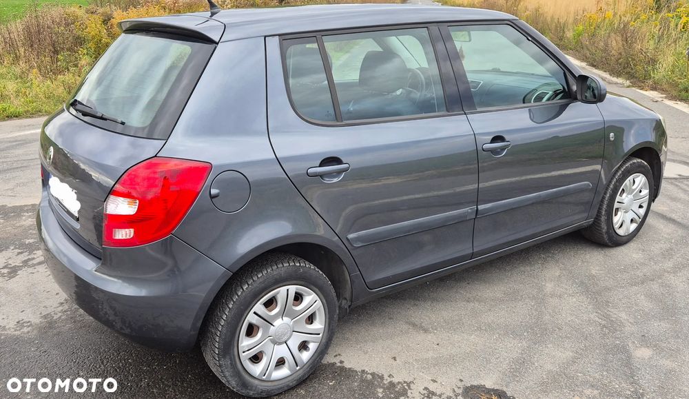 Skoda Fabia - 2
