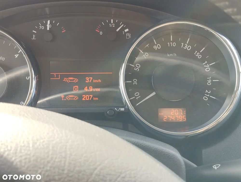 Peugeot 5008 1.6 HDi Premium - 13