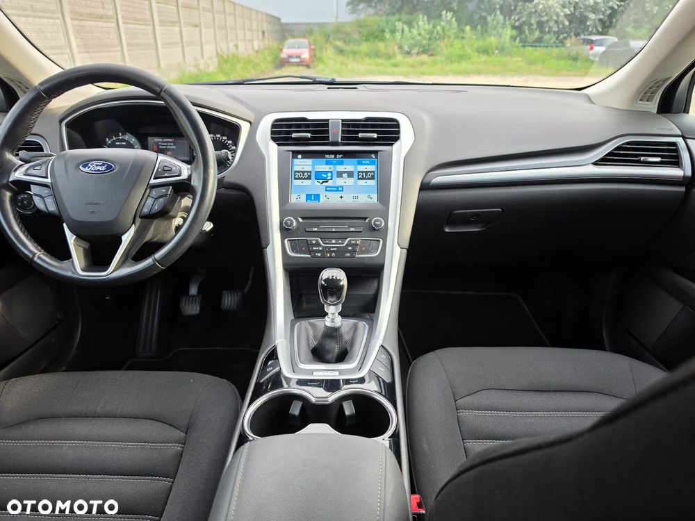 Ford Mondeo - 13