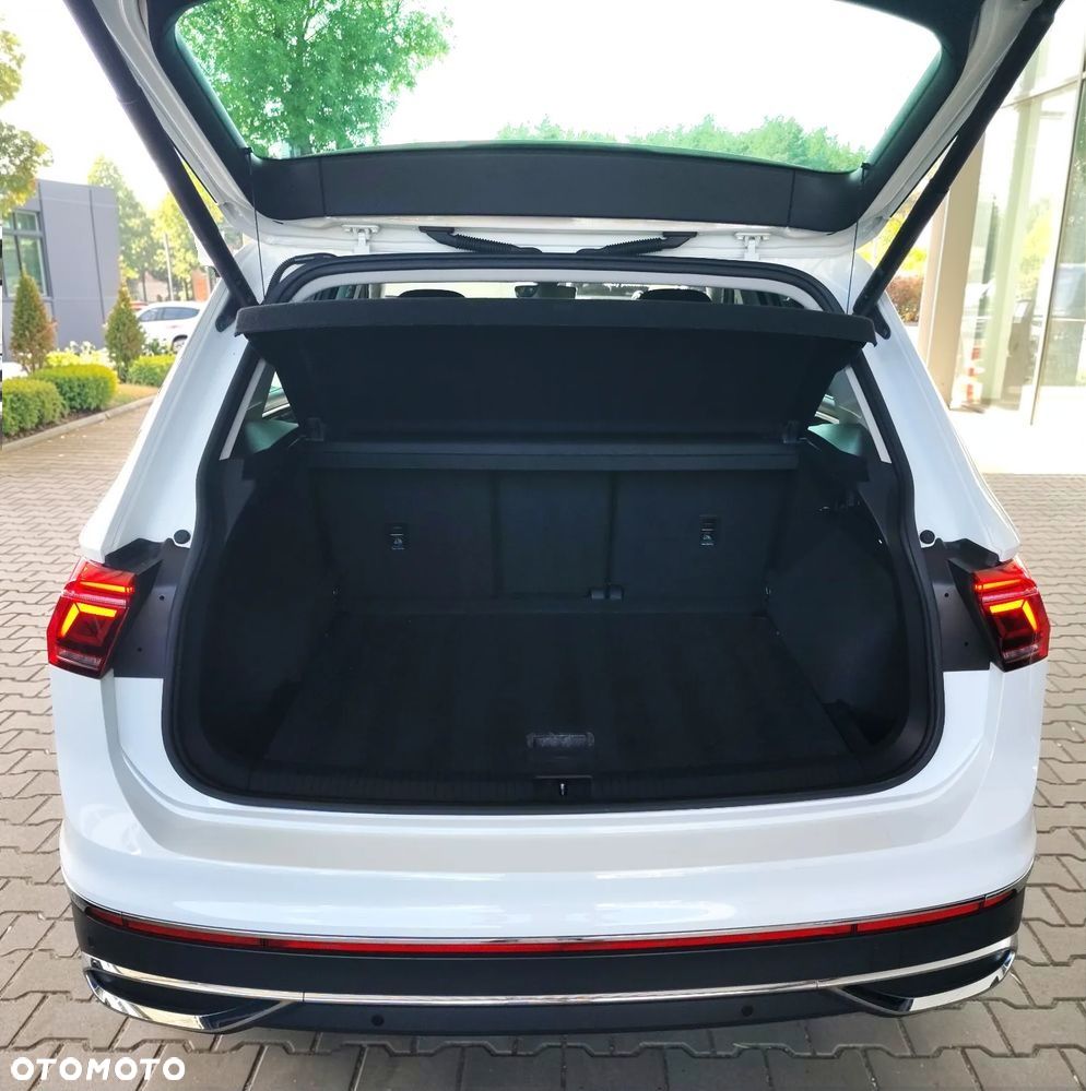 Volkswagen Tiguan 2.0 TDI Elegance DSG - 36