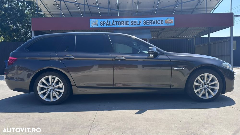 BMW Seria 5 530d xDrive - 4