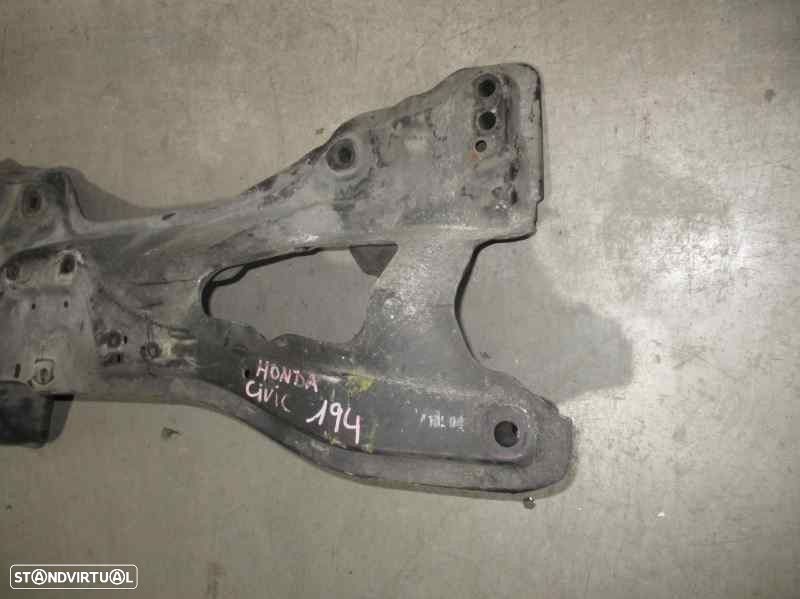 CHARRIOT FRONTAL HONDA CIVIC VI HATCHBACK 2001 - - 1