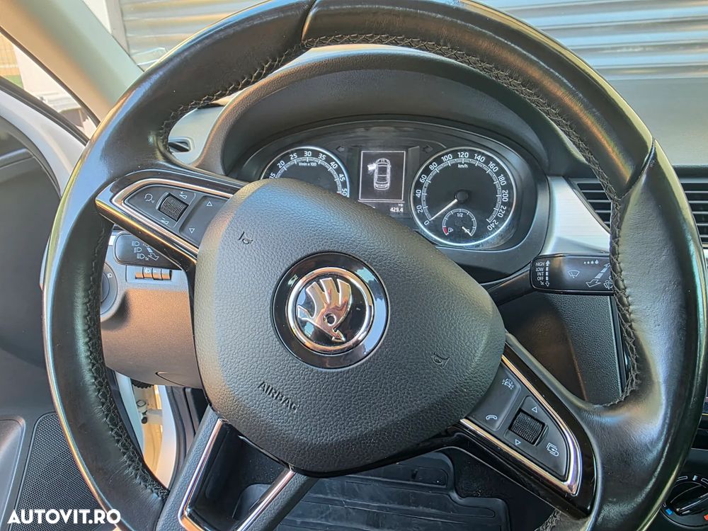 Skoda RAPID 1.6 TDI Ambition - 13