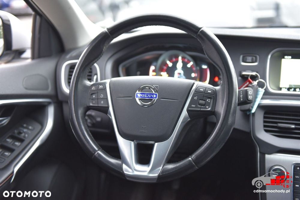 Volvo V40 D4 Ocean Race - 22