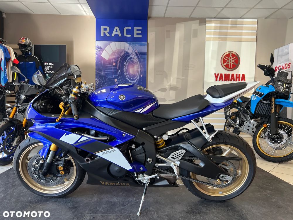 Yamaha R6 - 7