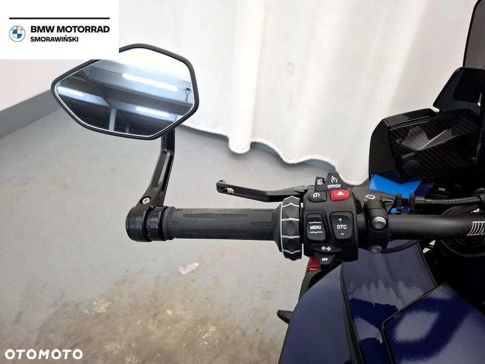 BMW XR - 10
