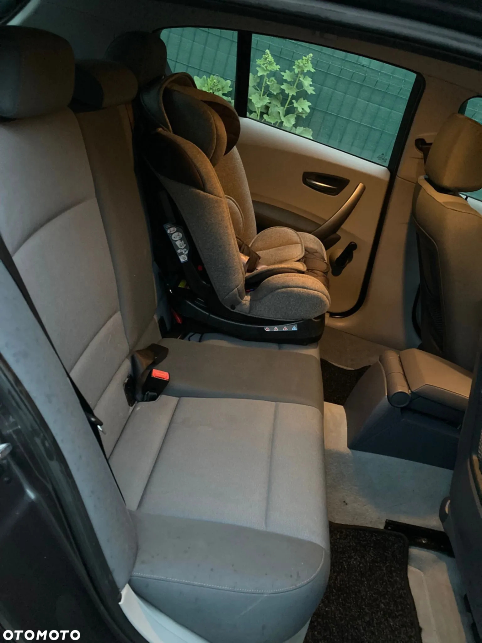 BMW Seria 1 116i - 13