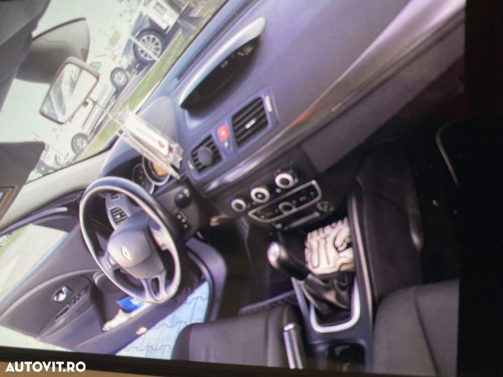 Renault Megane - 9