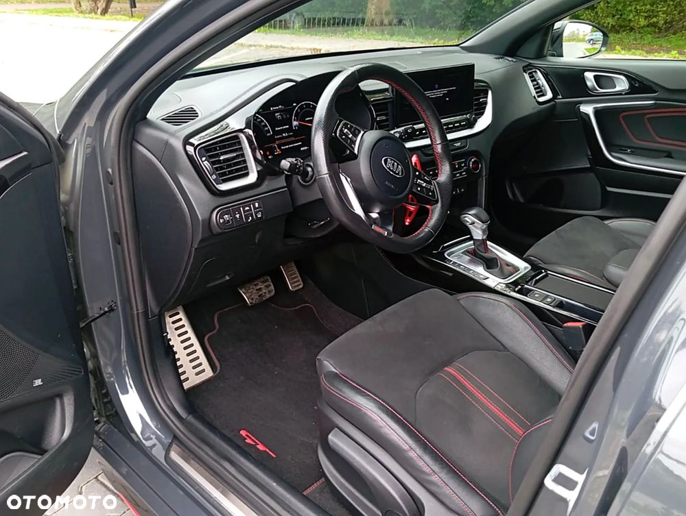 Kia ProCeed 1.6 T-GDI DCT7 OPF GT - 15