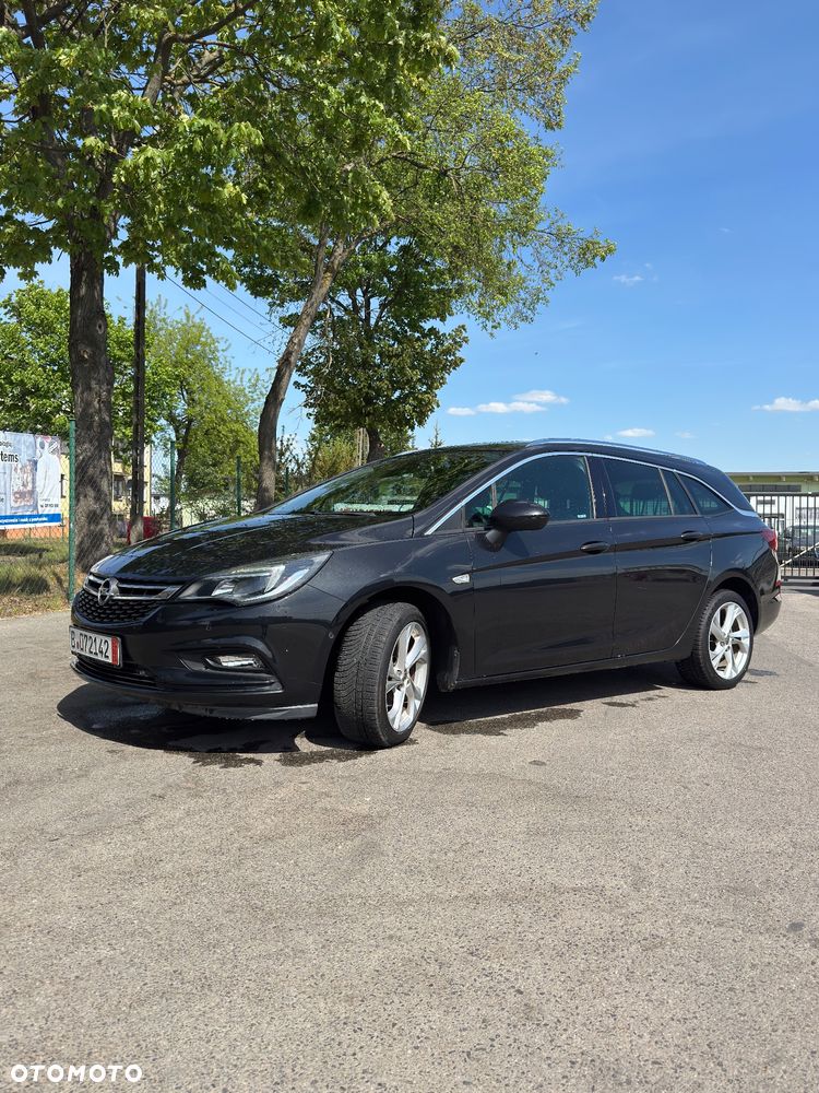 Opel Astra 1.4 Turbo Innovation - 11