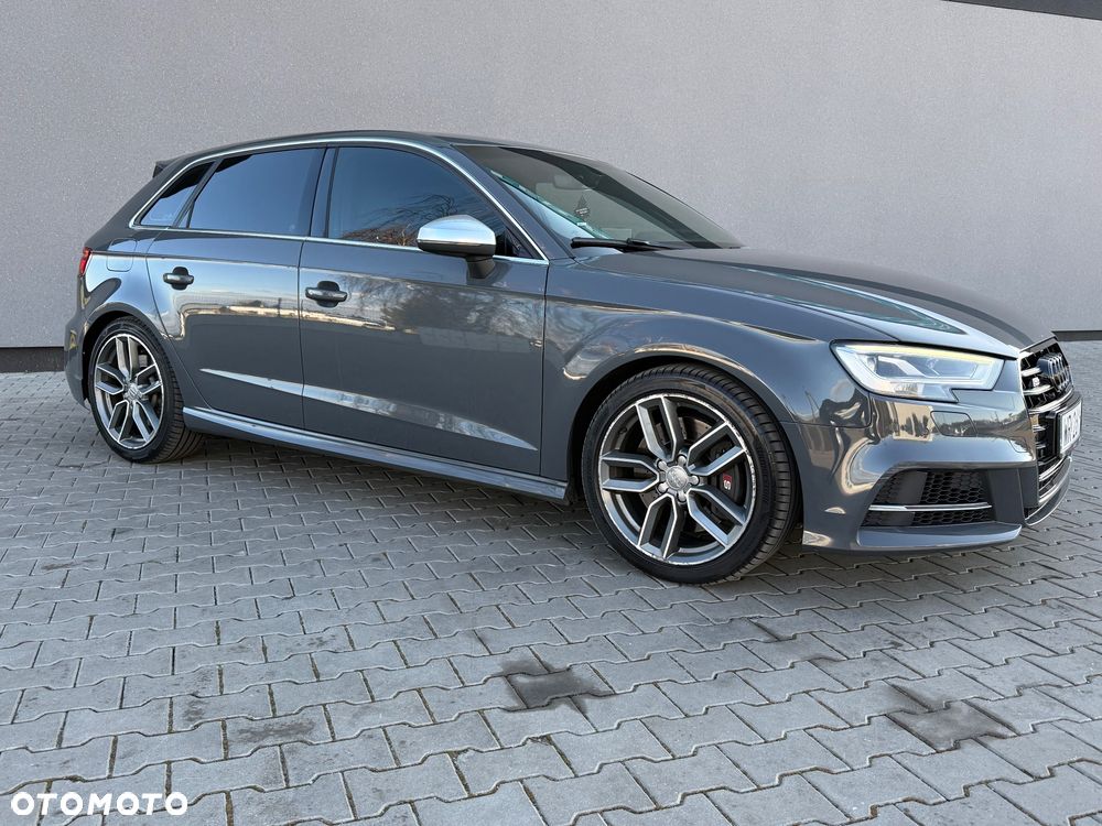 Audi S3 Sportback ver-s-tronic - 2