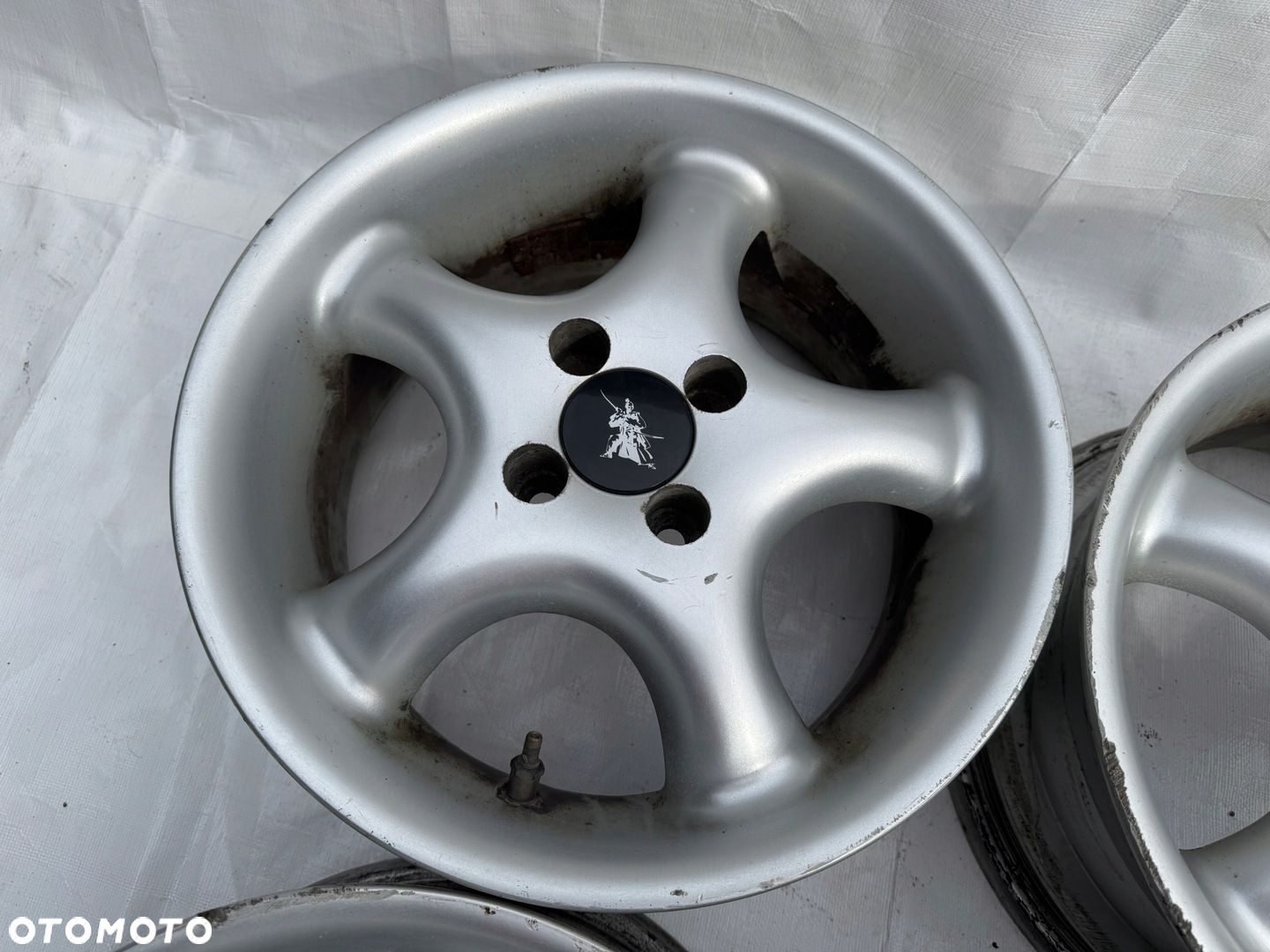 Felgi Fiat 4x98 7J 15" ET37 436 - 3